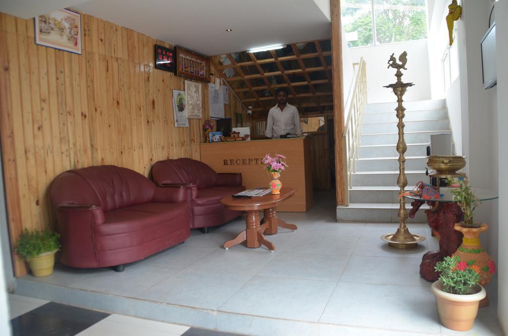 فيلا كوديكانالفي Sarvesh Residency المظهر الخارجي الصورة